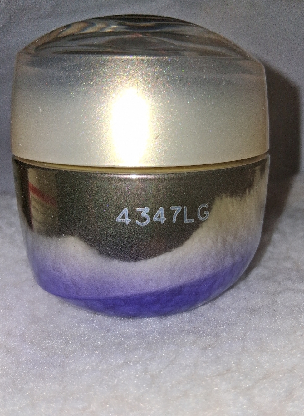Shiseido Vital Perfection Uplifting and Firming Day Cream - NWB - Picture 2 of 7